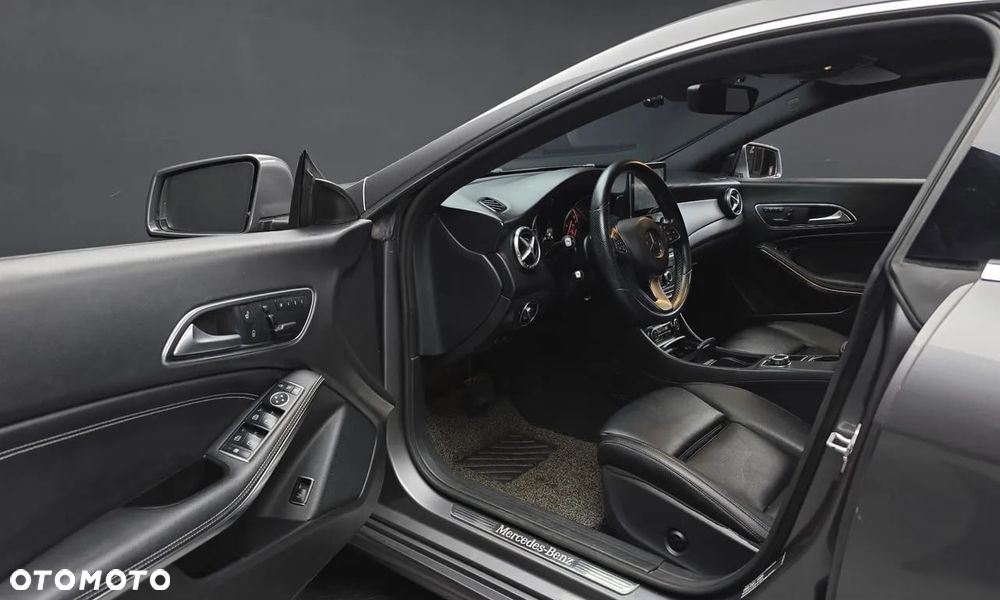 Mercedes-Benz CLA 200 (CDI) d 7G-DCT - 7