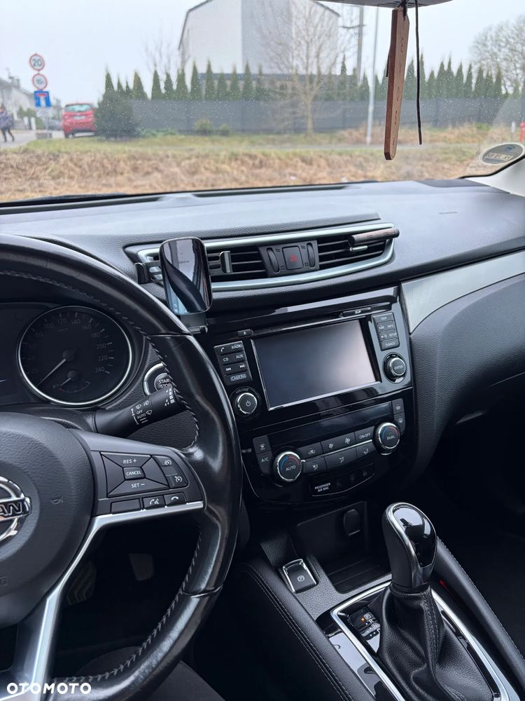 Nissan Qashqai 1.2 DIG-T Xtronic N-Connecta - 4