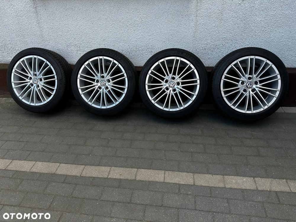 225 45 17 / Seat Leon VW Golf Caddy Touran Passat Skoda Octavia / 5x112 POLECAM - 2
