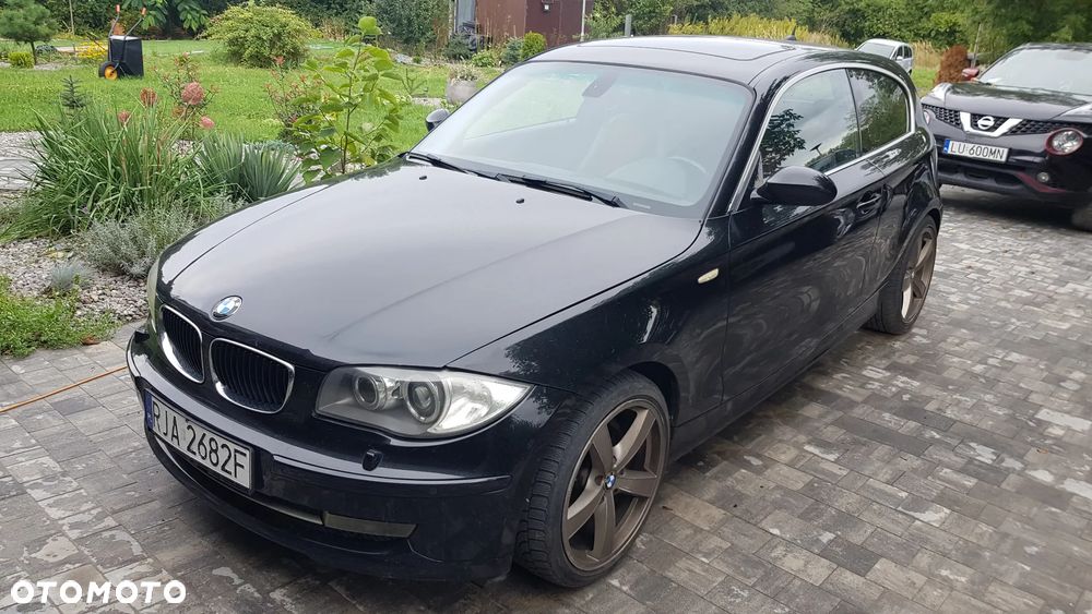 BMW Seria 1 123d - 1