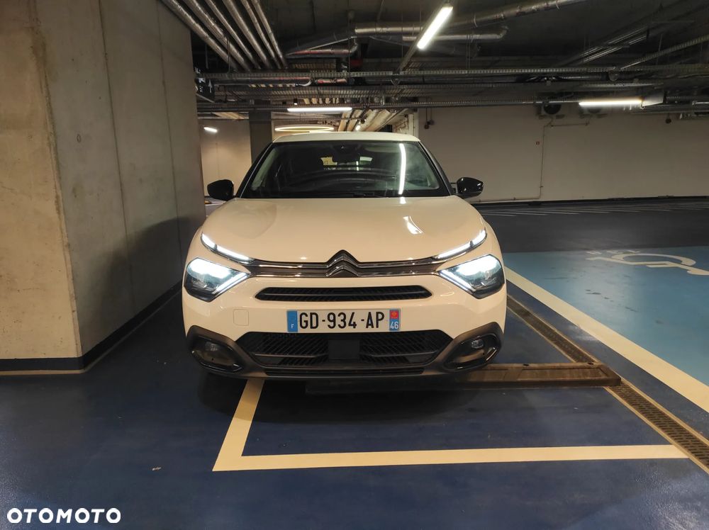 Citroën C4 BlueHDi 110 Stop&Start C-SERIES - 34