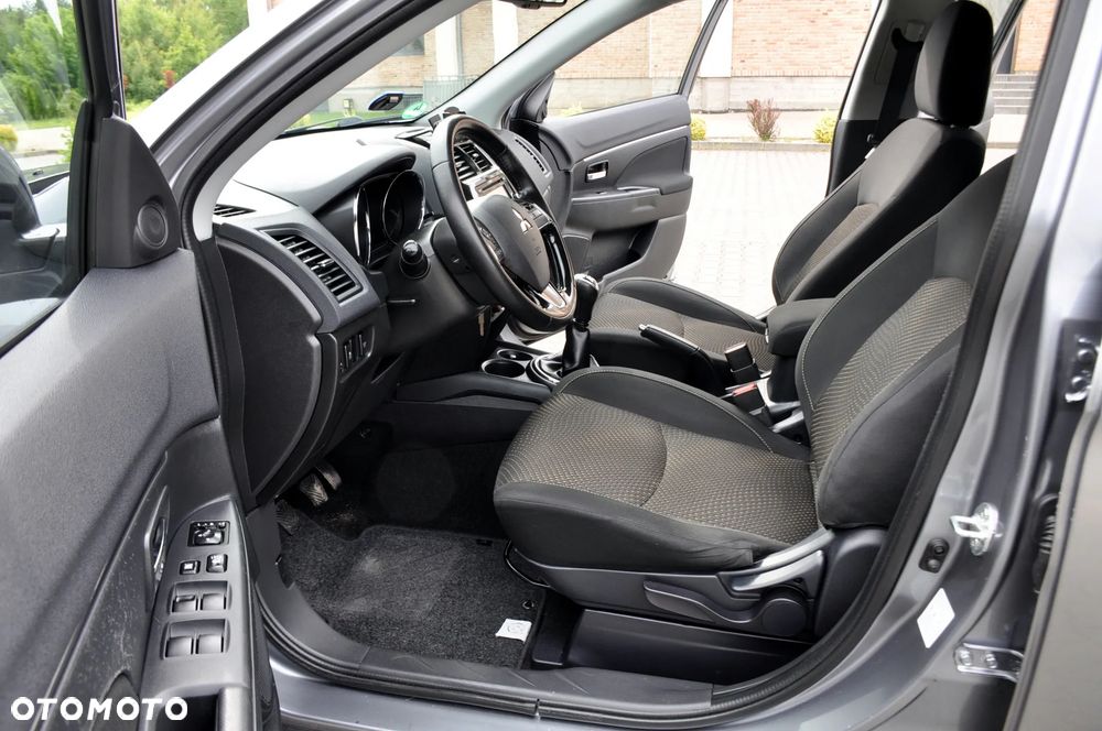 Mitsubishi ASX - 21