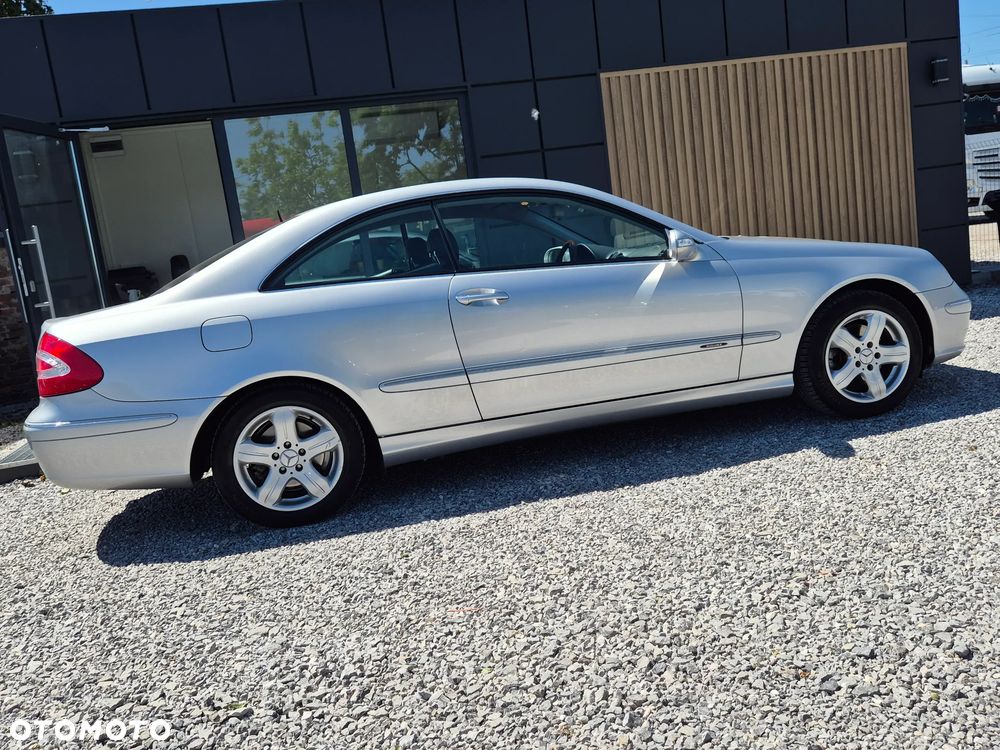 Mercedes-Benz CLK 240 Avantgarde - 16