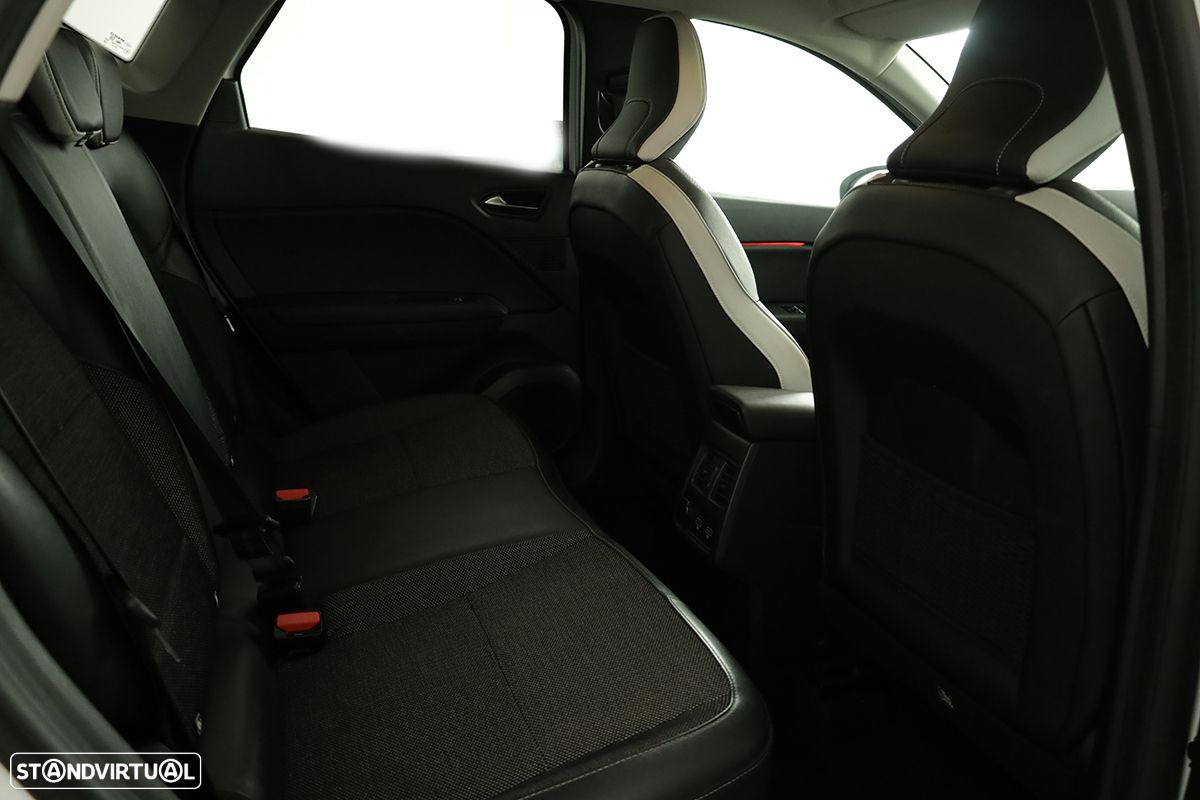 Renault Captur 1.6 E-Tech Plug-In Intens - 19