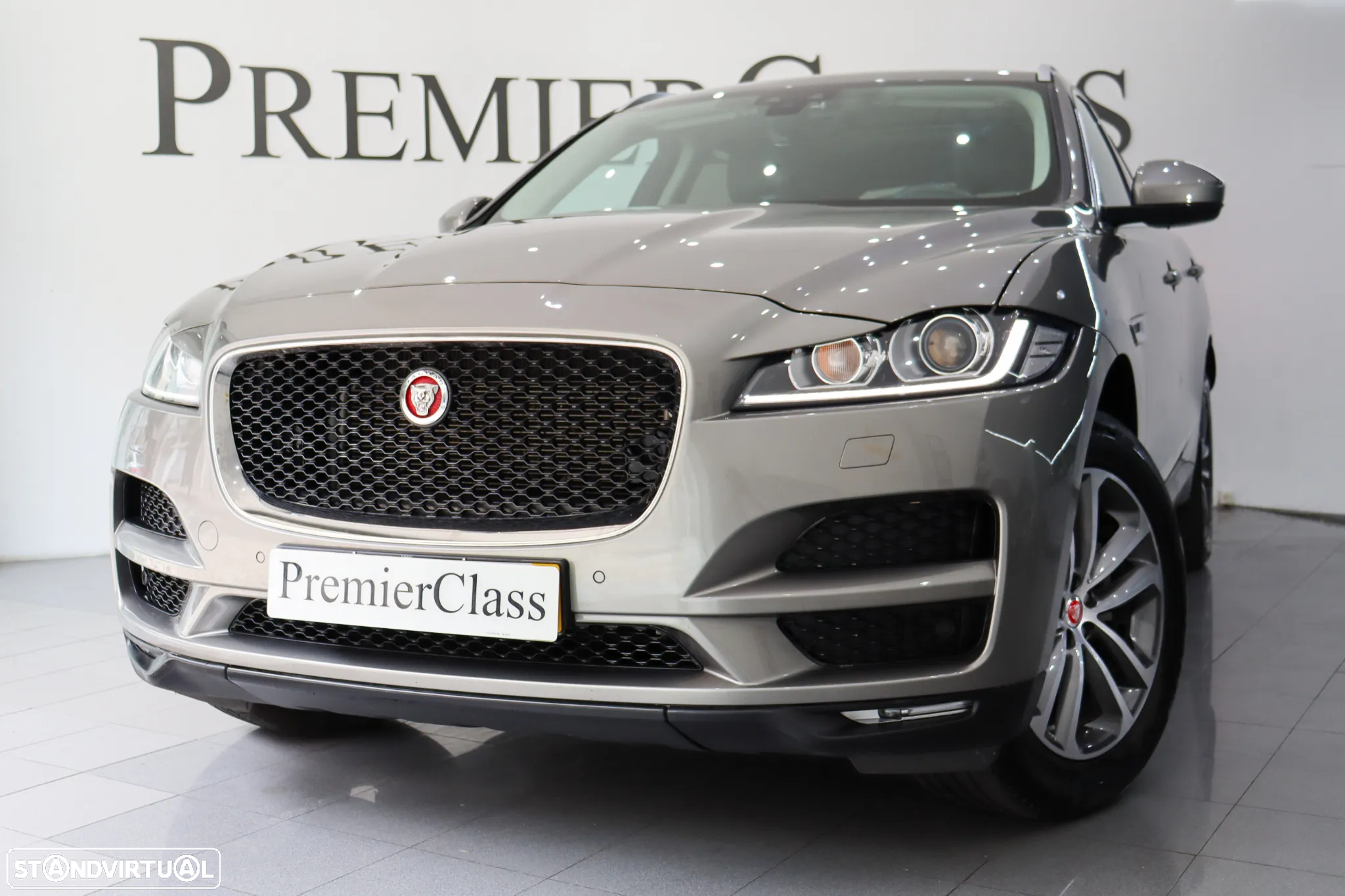 Jaguar F-Pace 2.0 i4D Prestige Aut. - 6