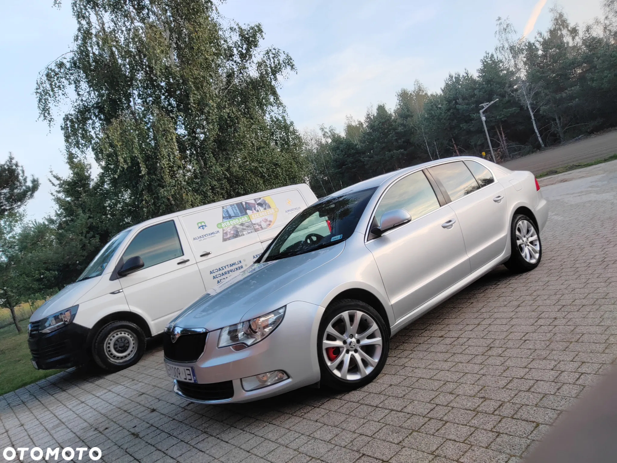 Skoda Superb 2.0 TDI Ambition - 27