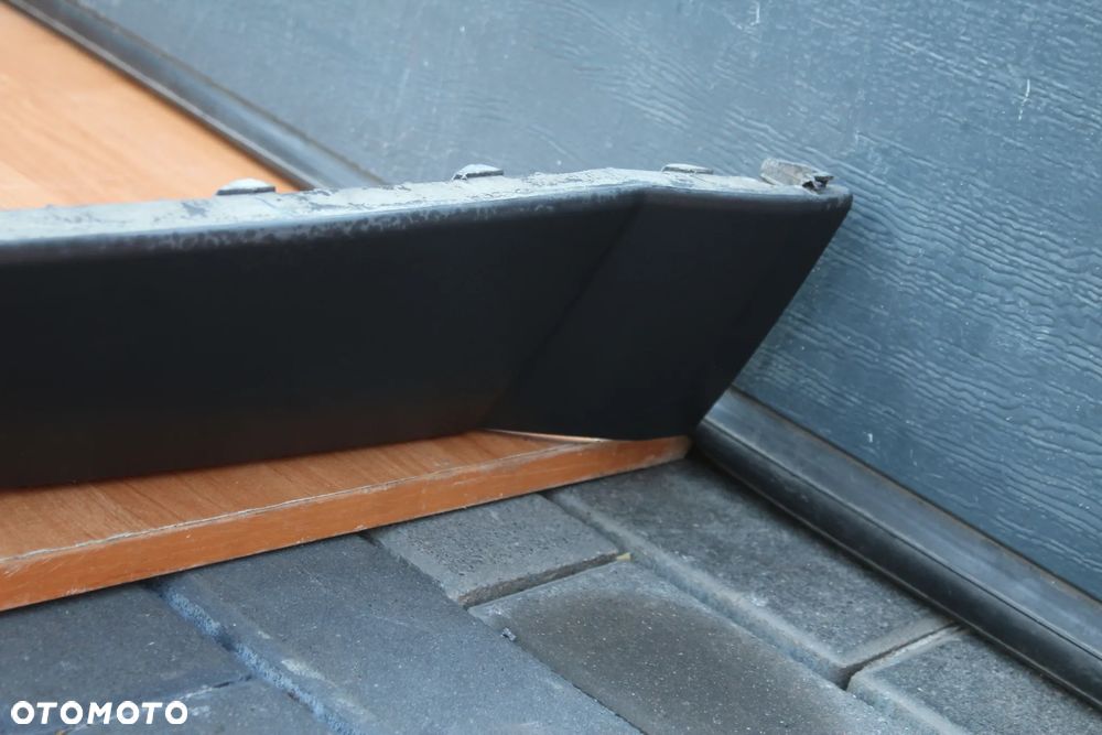 DOKŁADKA DYFUZOR SPOILER ZDERZAKA TYŁ OPEL VECTRA C KOMBI - 2
