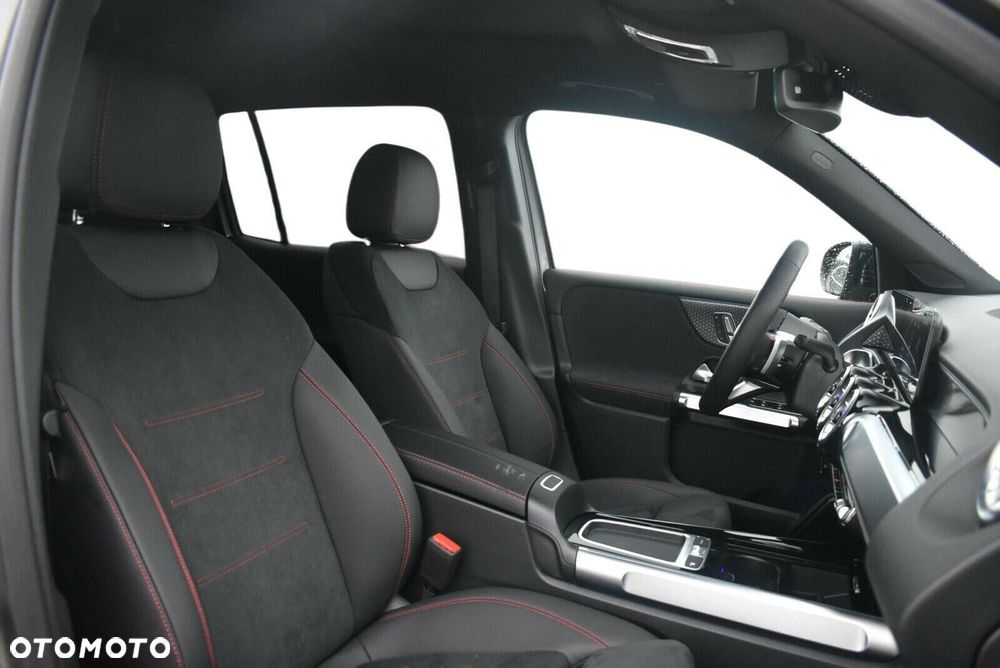 Mercedes-Benz GLB 200 d AMG Line 8G-DCT - 8