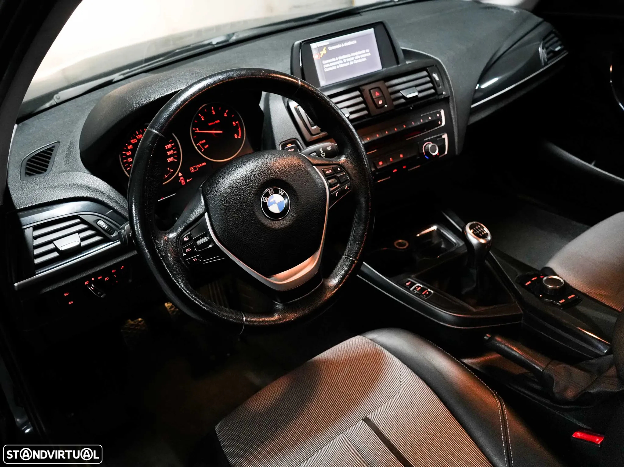 BMW 116 d EDynamics Line Urban - 15