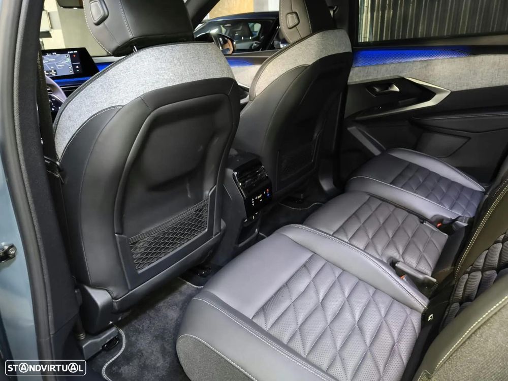 Peugeot E-5008 - 44