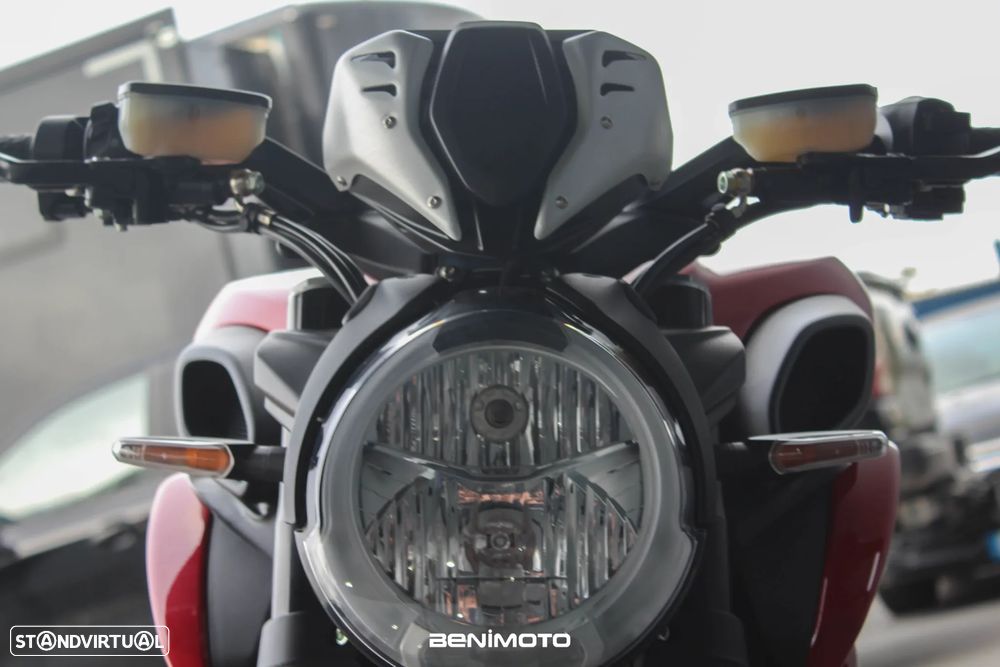 MV Agusta Dragster R - 9