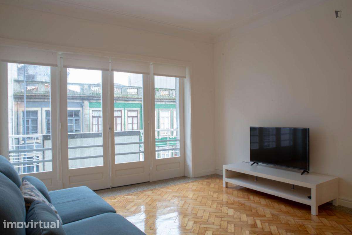 Quarto - localizado em Cedofeita Porto - Grande imagem: 4/27