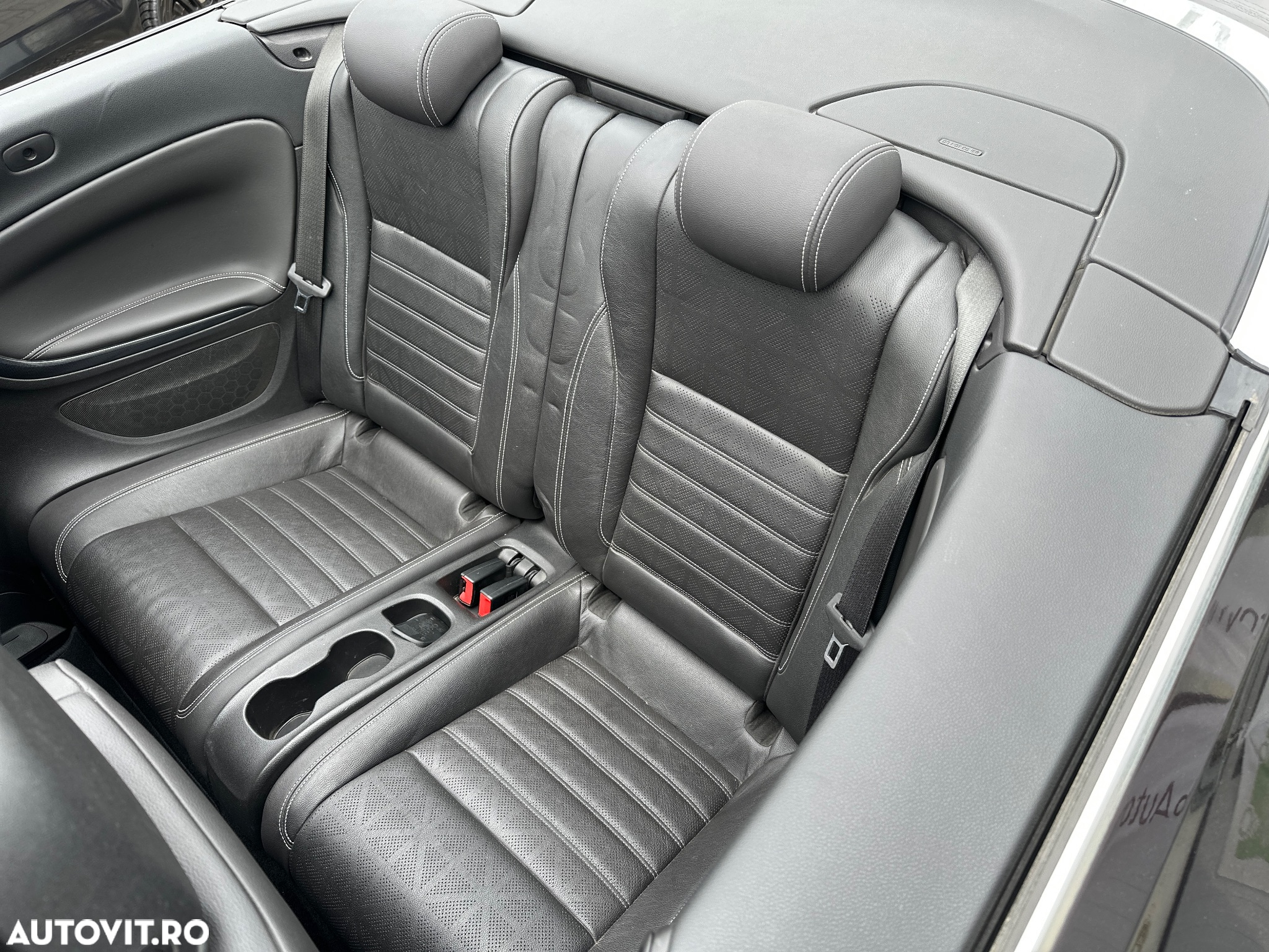 Opel Cascada 2.0 CDTI ECOTEC Start/Stop Cabriolet - 28