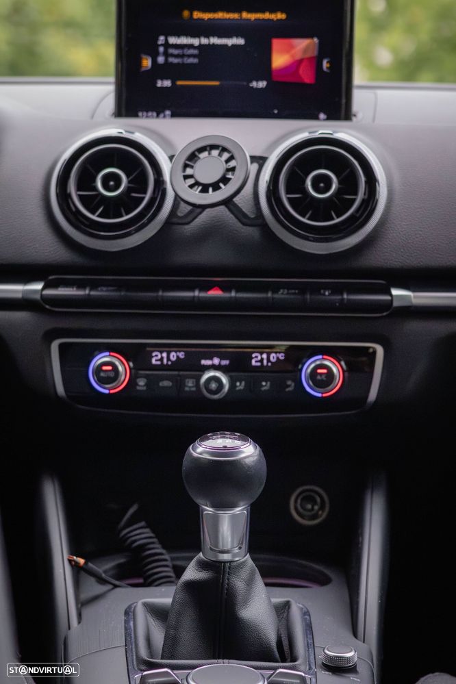Audi A3 Limousine 1.6 TDI S-line - 25