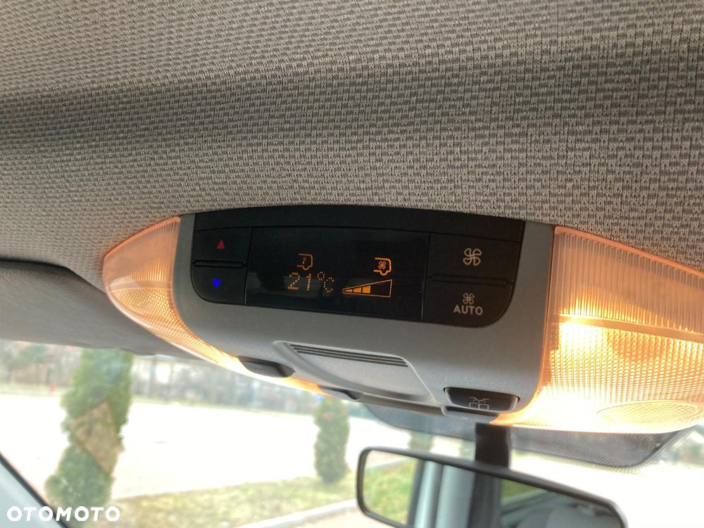 Mercedes-Benz Vito 639.703 - 12