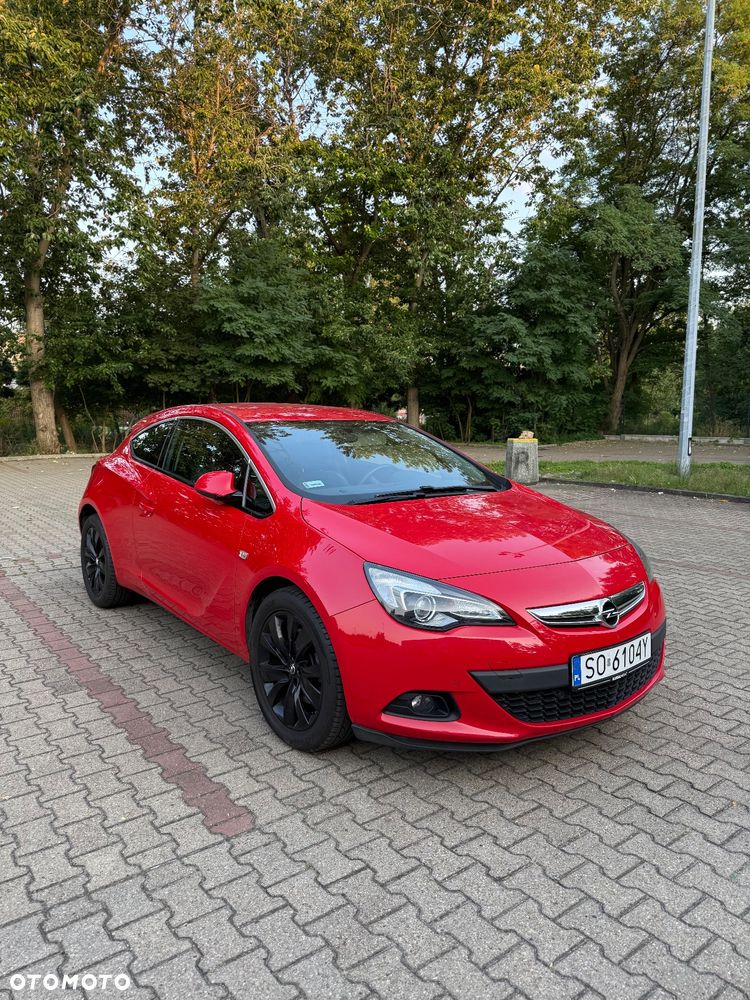 Opel Astra IV GTC 1.4 T Sport - 1