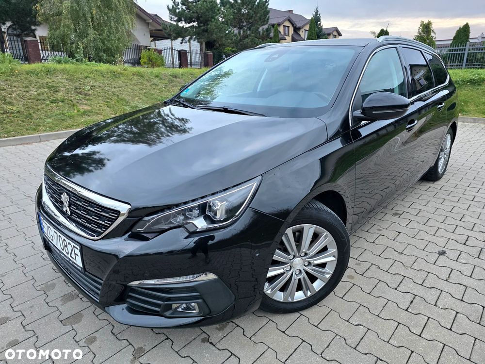 Peugeot 308 - 25