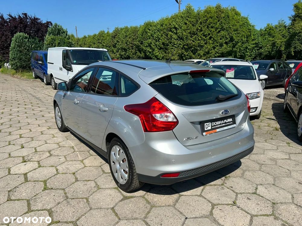 Ford Focus 1.0 EcoBoost 99g Trend - 4