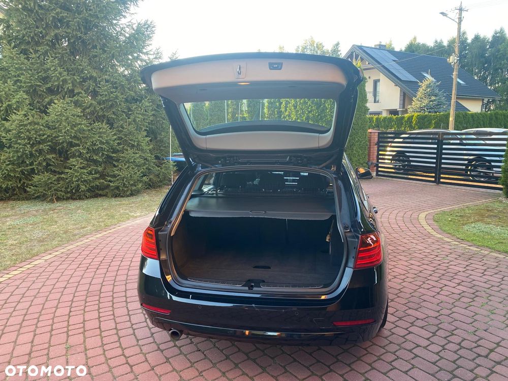 BMW Seria 3 320d - 17