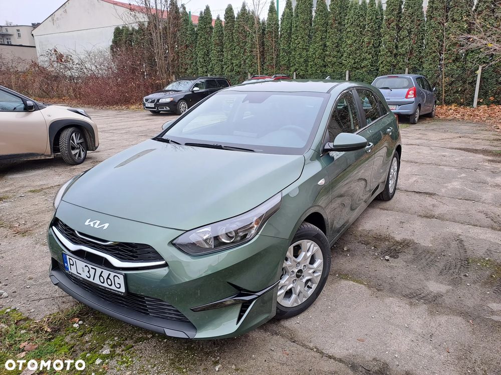 Kia Ceed 1.5 T-GDI M - 12