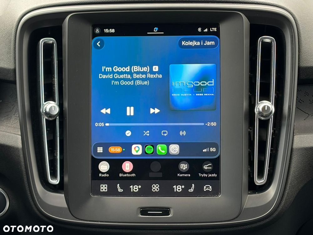 Volvo XC 40 B3 Ultra Dark - 18
