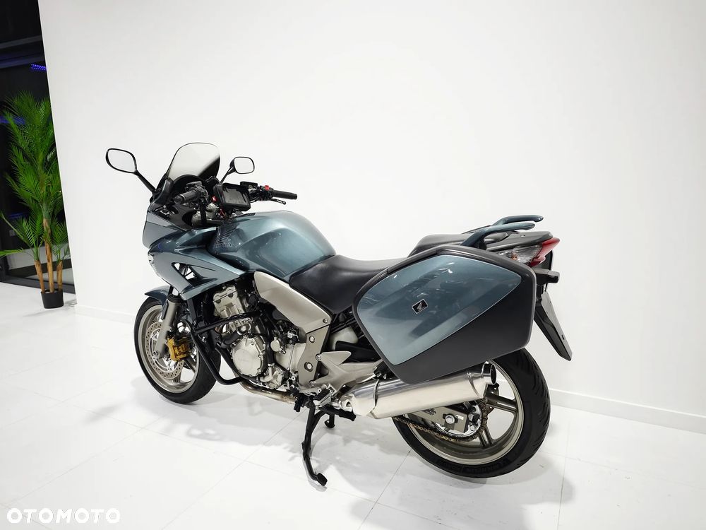 Honda CBF - 16