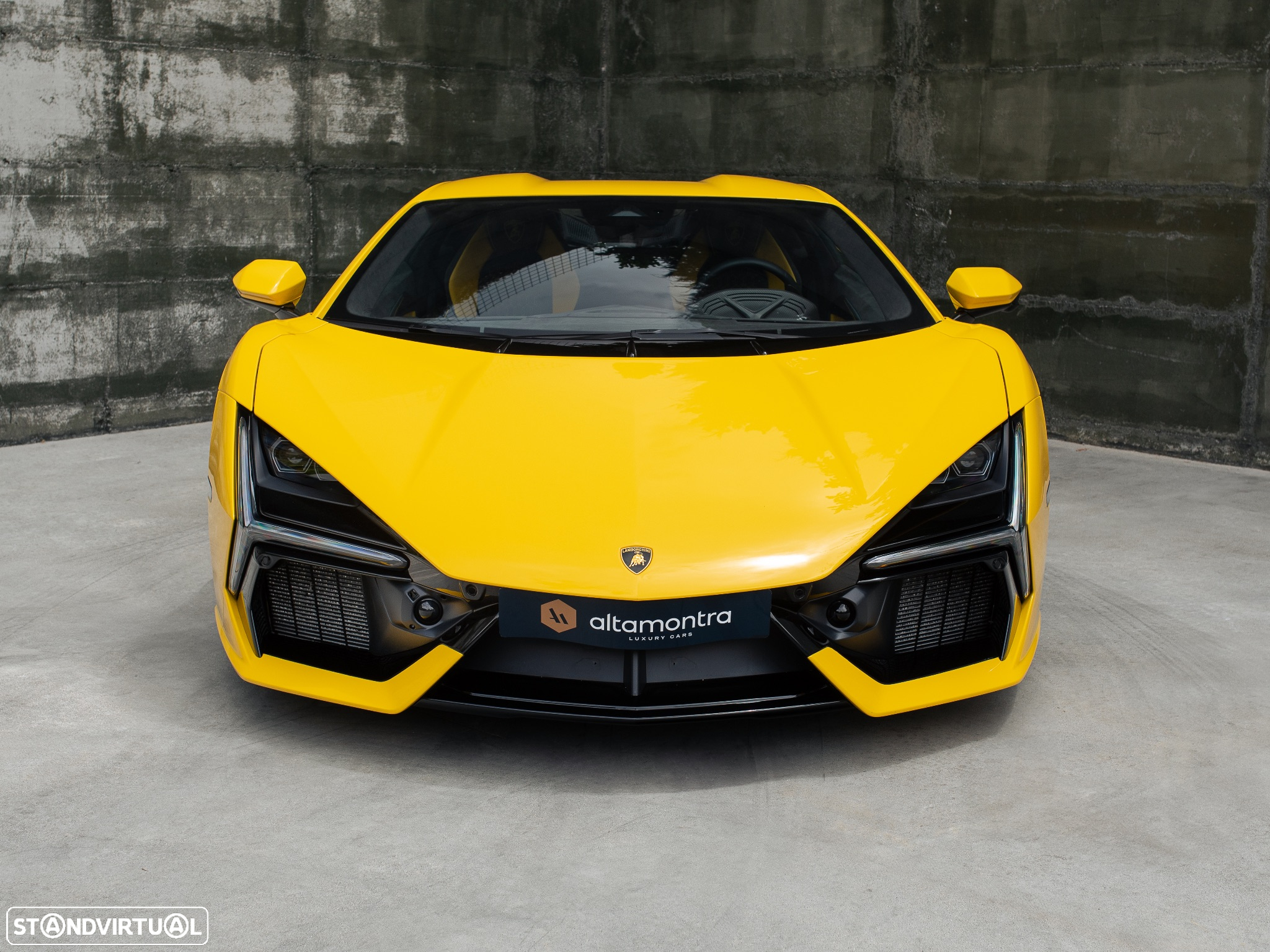 Lamborghini Revuelto - 3
