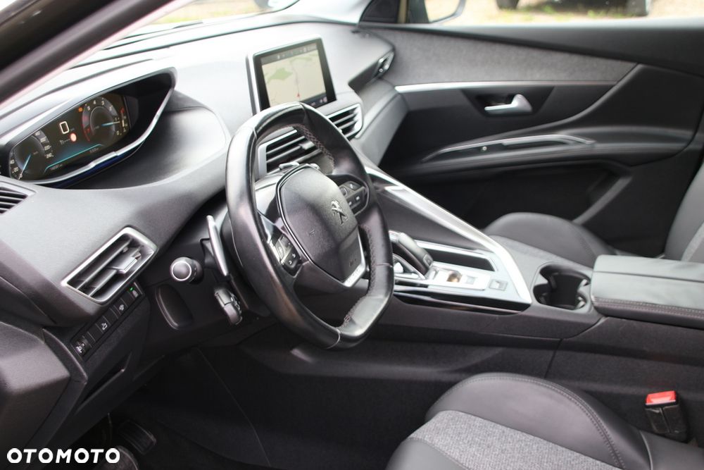 Peugeot 5008 1.6 THP Allure S&S EAT6 - 12