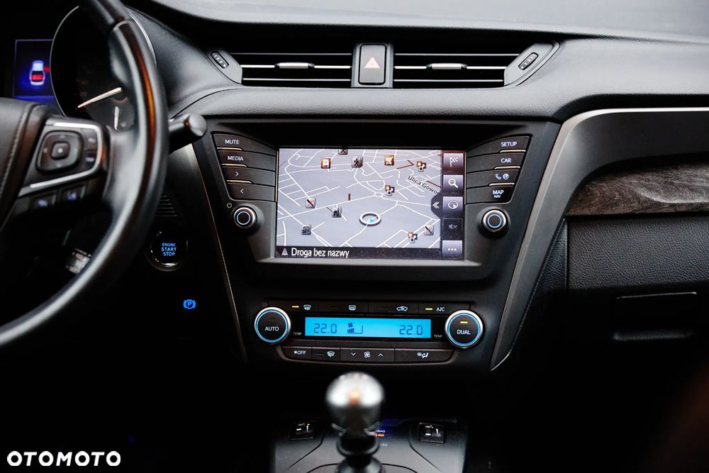 Toyota Avensis 2.0 D-4D Prestige - 27