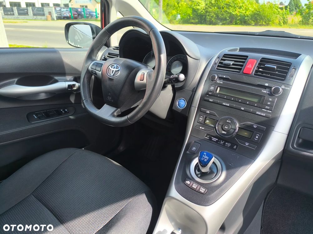 Toyota Auris - 17