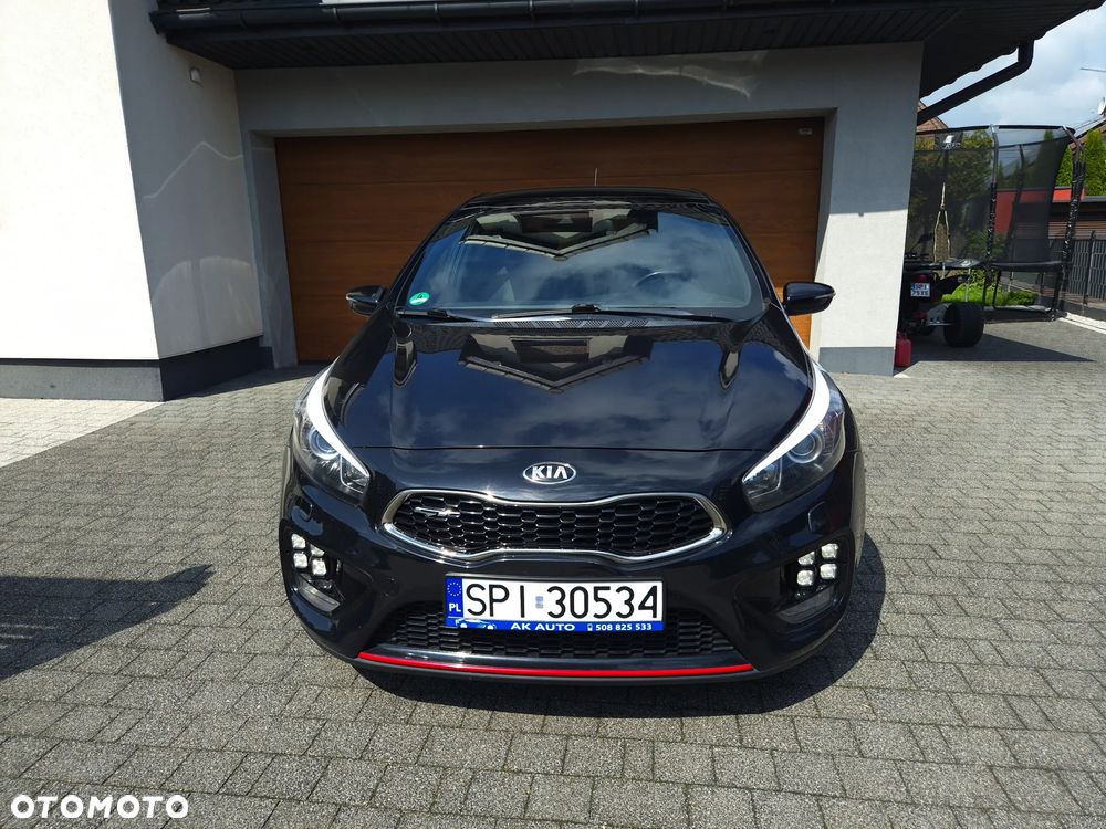 Kia Ceed 1.6 T-GDI GT-Track - 10