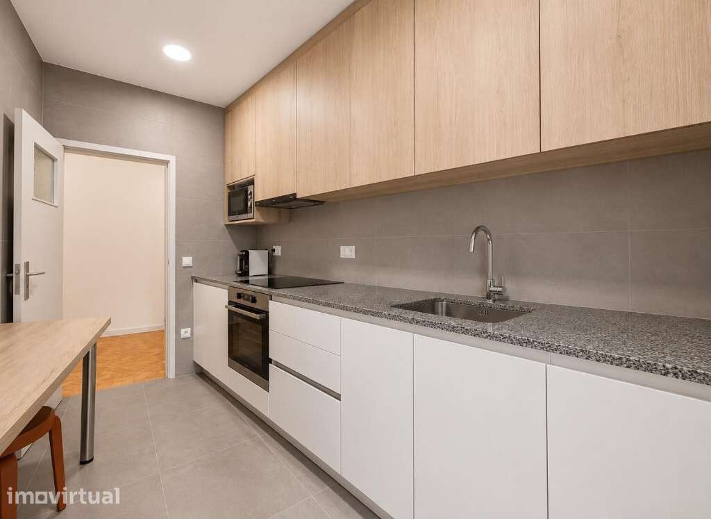 Apartamento T3 em zona de Santa Clara, Coimbra - Grande imagem: 3/11