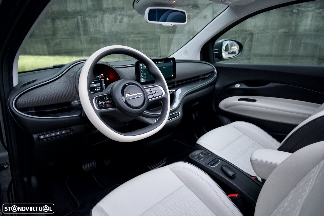 Fiat 500e C La Prima - 22