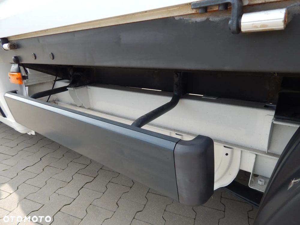 Peugeot Boxer_7-Osobowy_Max-Rama_Skrzynia_Paka - 17