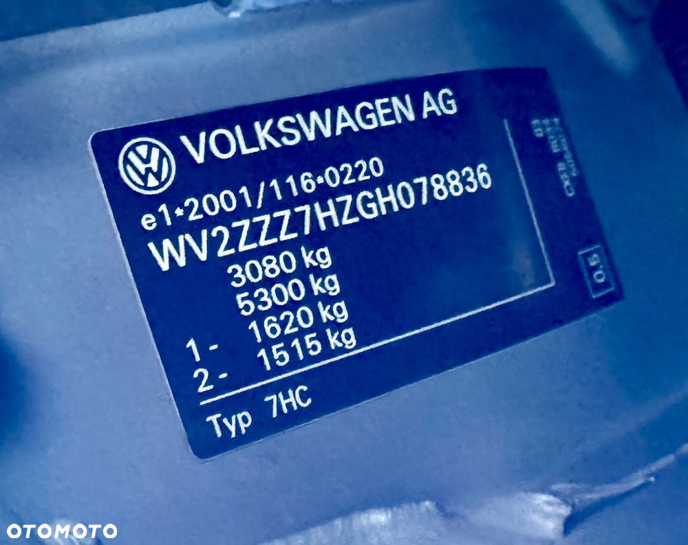 Volkswagen Multivan - 23