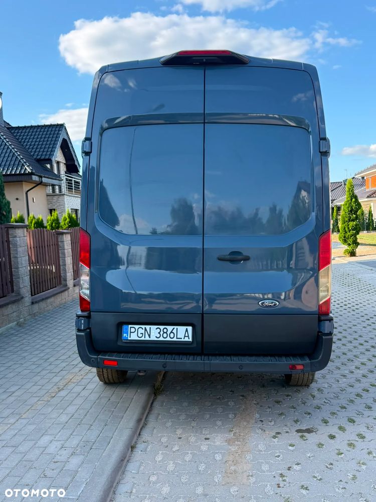 Ford Transit - 8