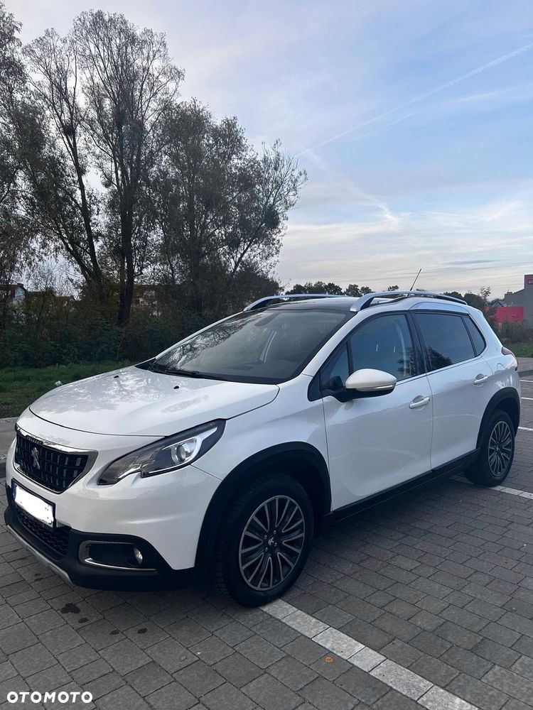 Peugeot 2008 Blue-HDi FAP 100 STOP & START Style - 2