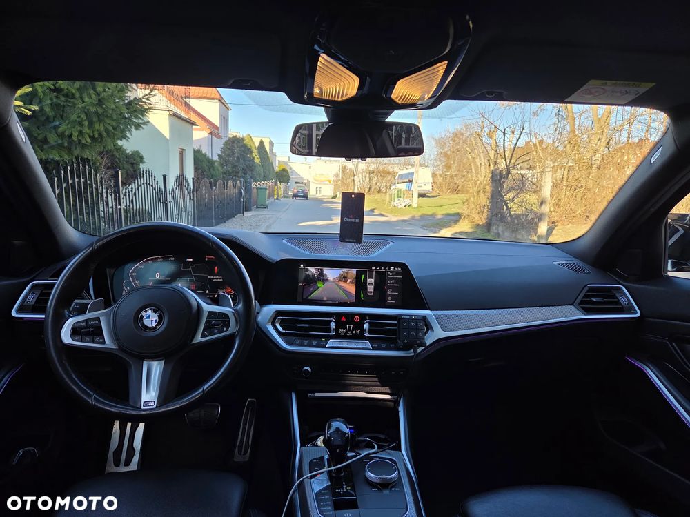 BMW Seria 3 320d M Sport - 17