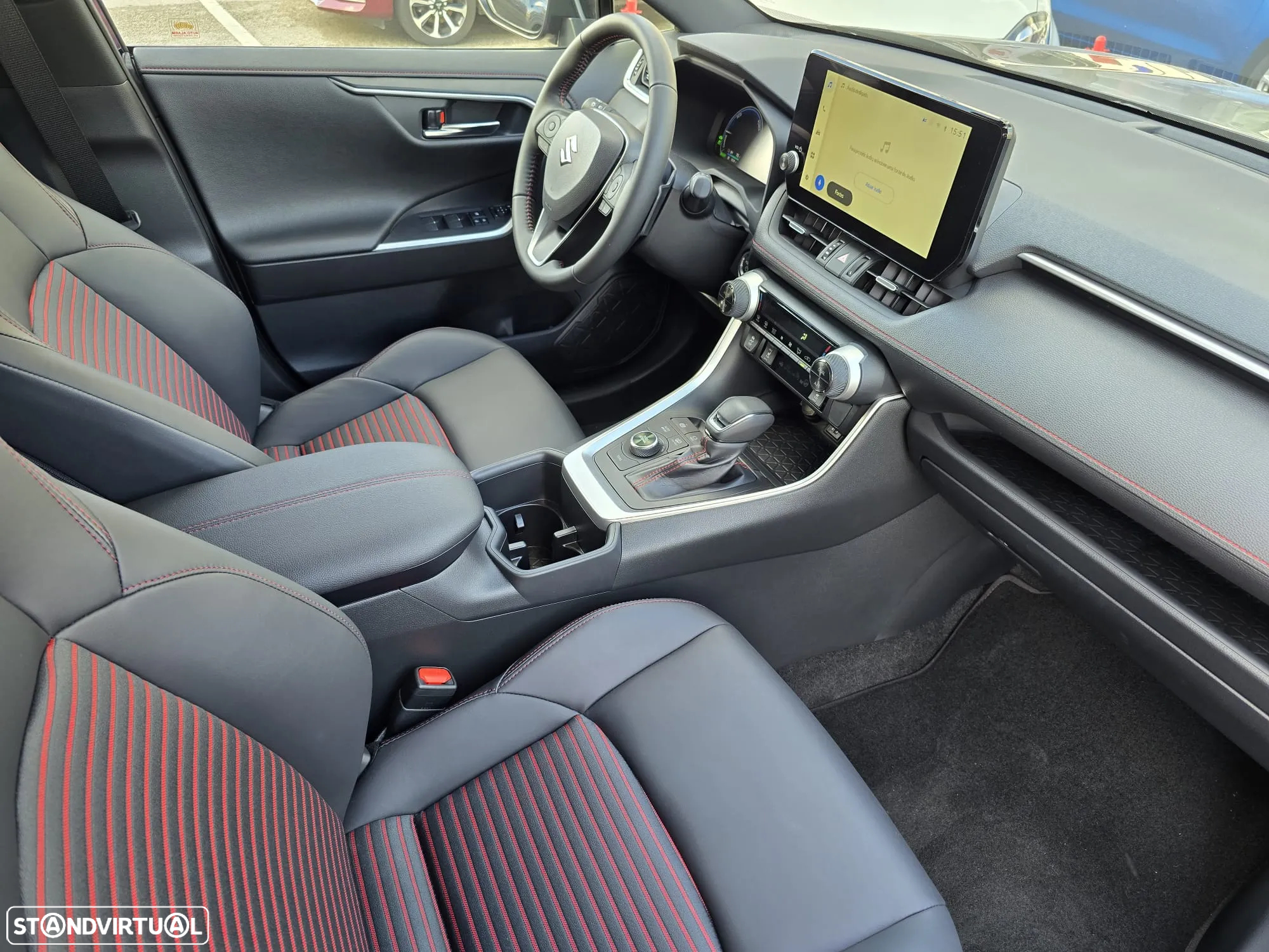 Suzuki Across 2.5L PHEV GLX AWD - 16