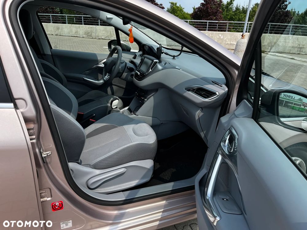 Peugeot 208 1.4 VTi Allure - 13