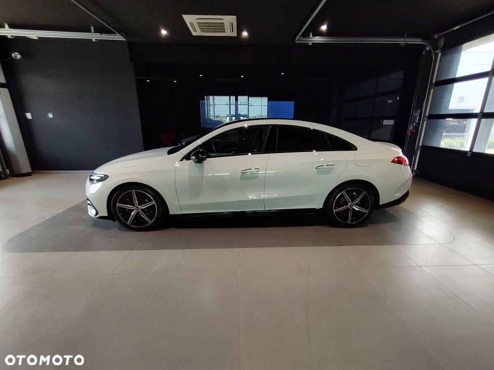 Mercedes-Benz CLA - 8