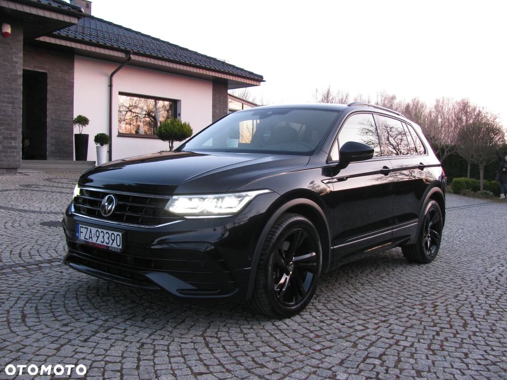 Volkswagen Tiguan 2.0 TDI SCR 4MotION DSG R-Line - 36