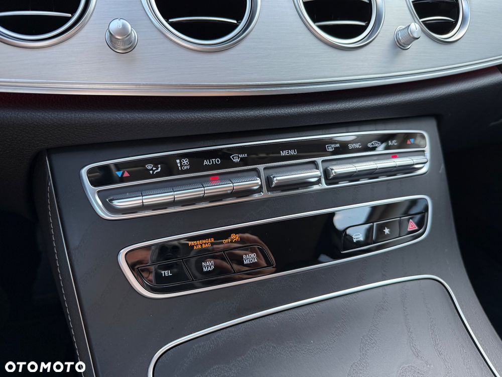 Mercedes-Benz Klasa E 220 d Avantgarde - 30