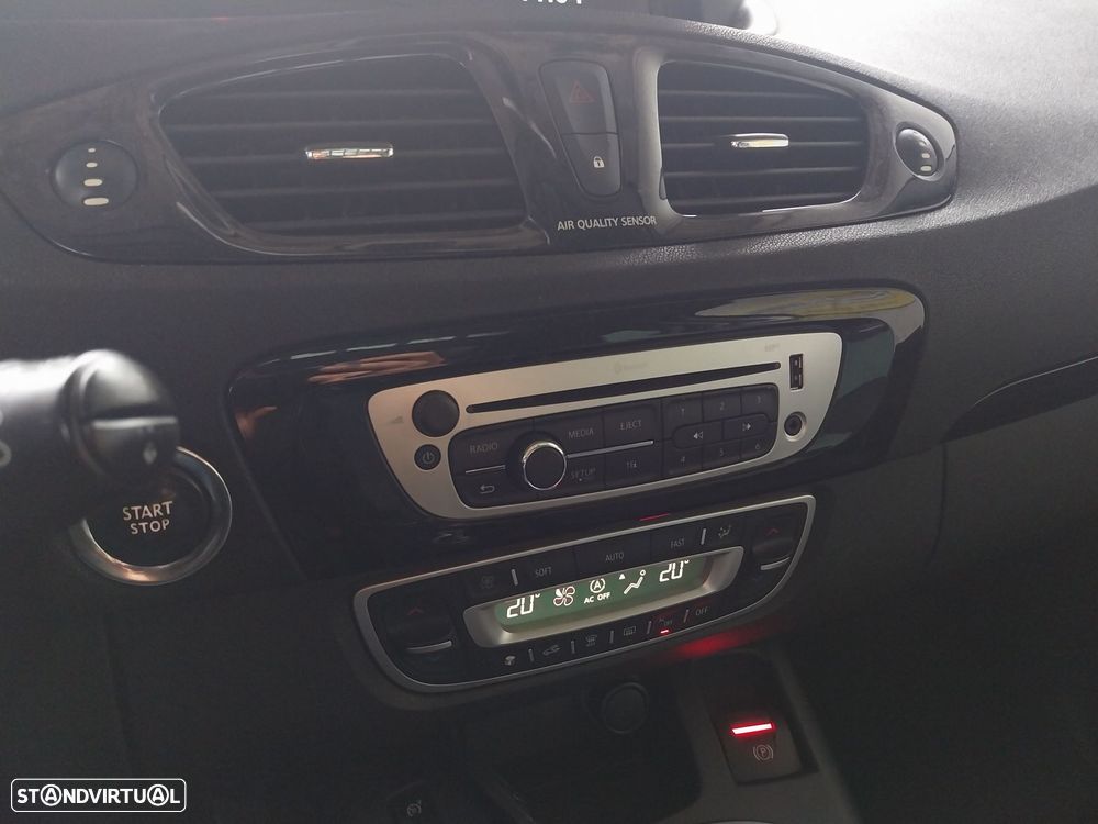 Renault Grand Scénic 1.6 dCi Bose Edition SS - 7