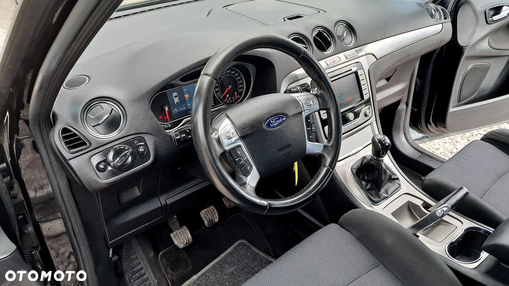 Ford S-Max 2.0 Titanium - 12