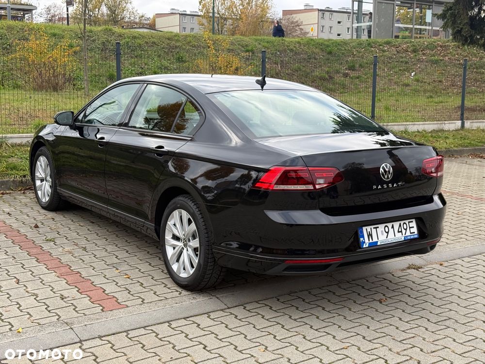 Volkswagen Passat - 3