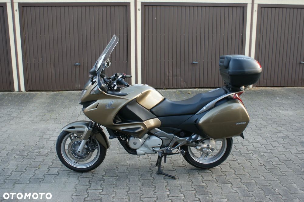 Honda NTV - 7