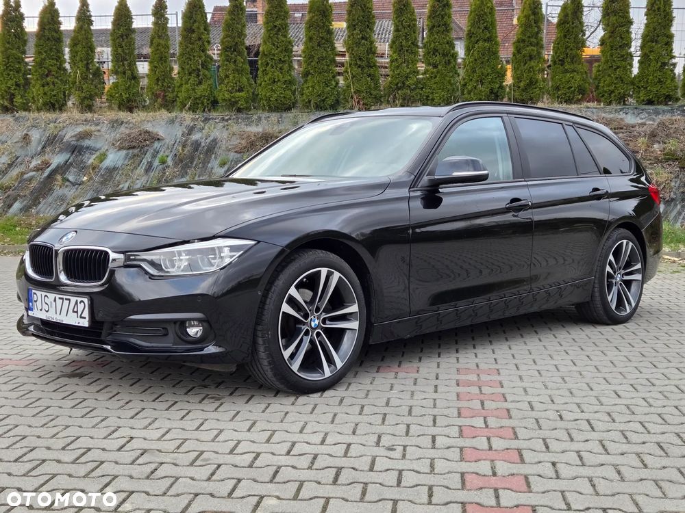 BMW Seria 3 318d - 11