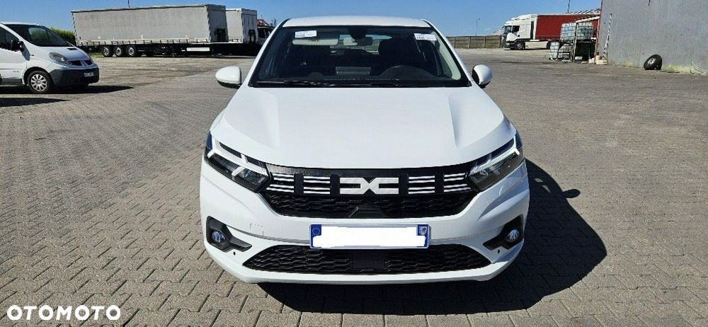 Dacia Sandero - 2