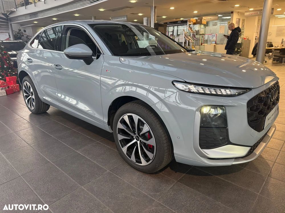 Audi Q3 Sportback 2.0 35 TDI S tronic S Line - 12